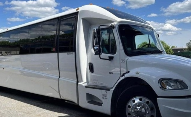 Party bus - LeLimo